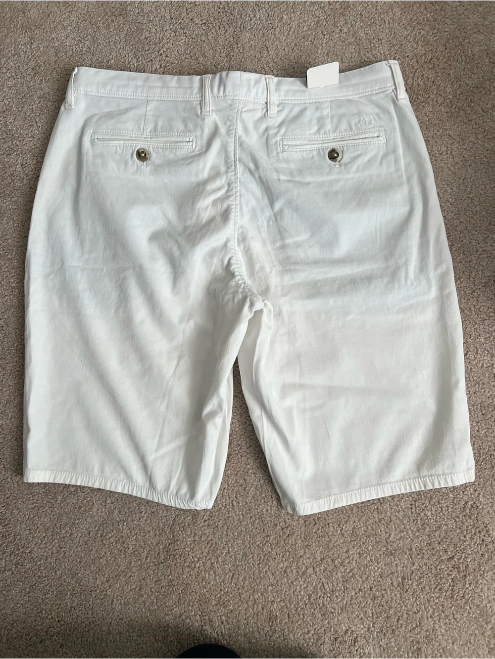 johnnie-O White Nassau Short 10.5” inseam